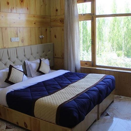 Kanishka Hotel Ladakh By Lexstays Лех Екстериор снимка
