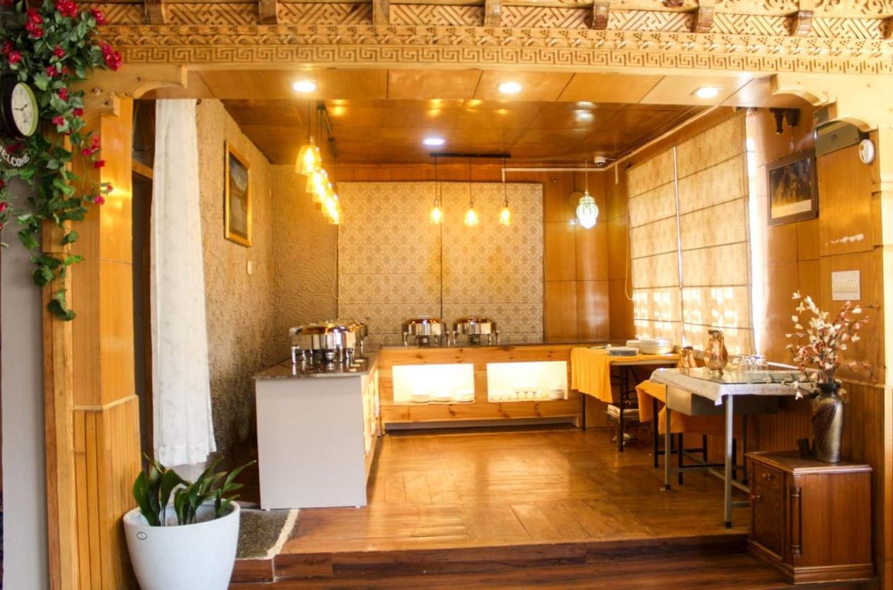 Kanishka Hotel Ladakh By Lexstays Лех Екстериор снимка